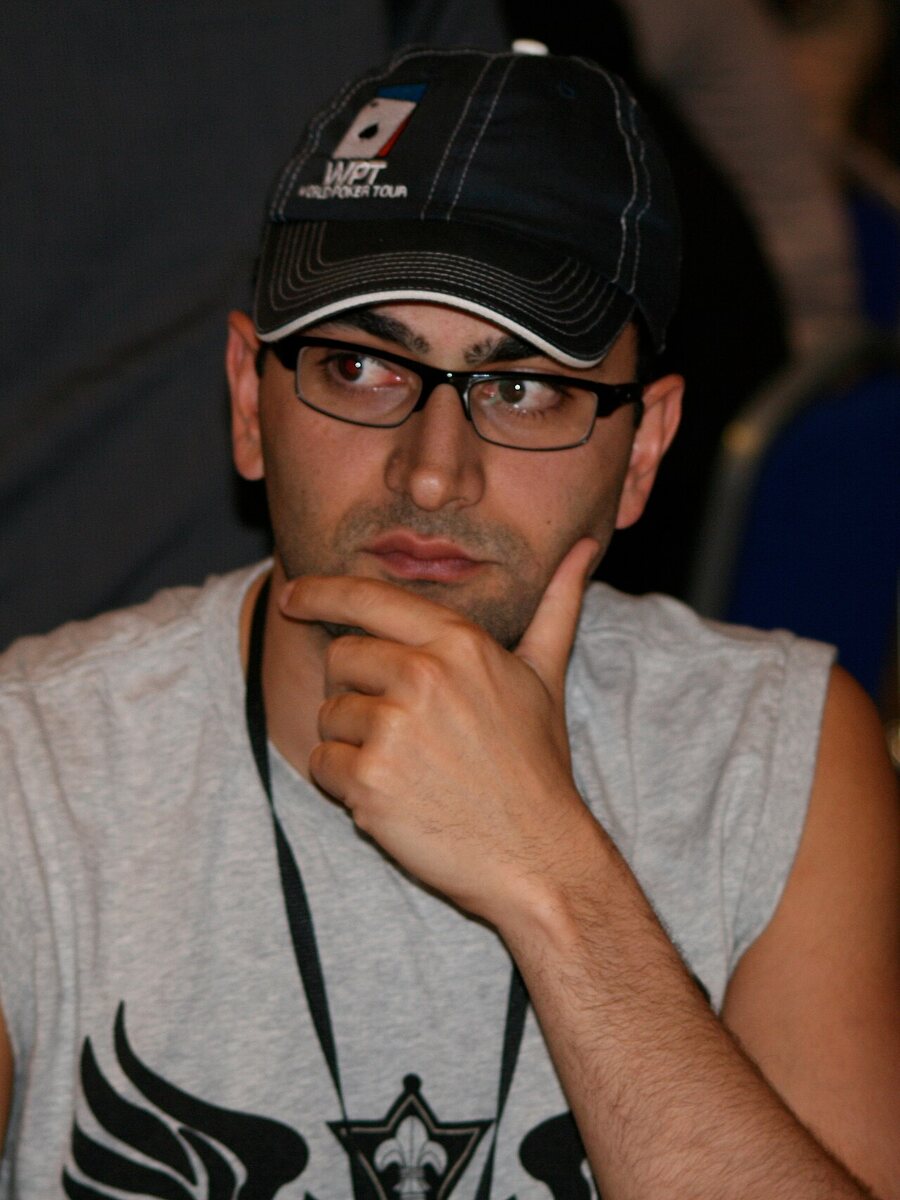 Антонио Эсфандиари, 2008. Фото: Equipo Unibet, CC BY 2.0, Wikimedia Commons